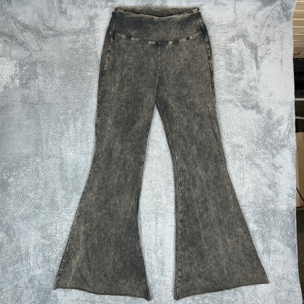 Zenana Women 1X Mineral Wash Flare Pants Charcoal Gray Bell Bottoms CPW-3197X